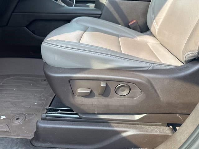2021 Gmc Yukon SLT photo 26