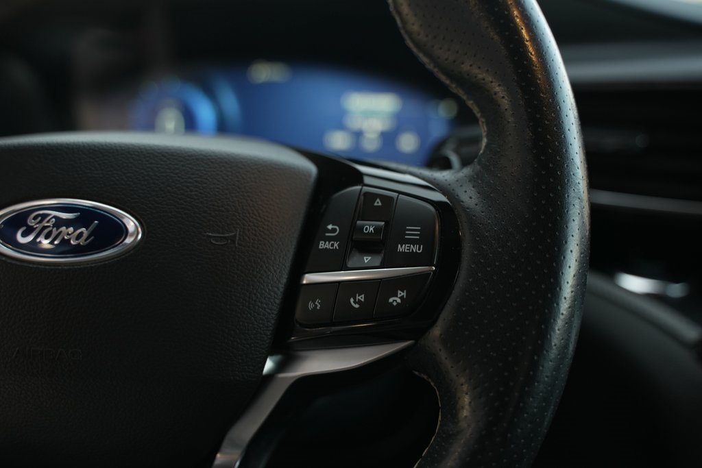 2022 Ford Explorer ST photo 20