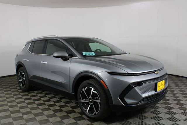 2026 Chevrolet Equinox EV 2LT's photo