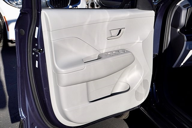 Used 2025 Blue Hyundai SEL image 21