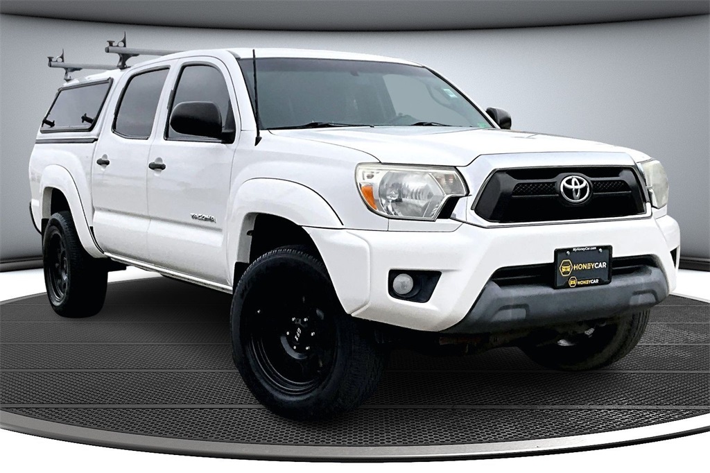 2015 Toyota Tacoma Base's photo