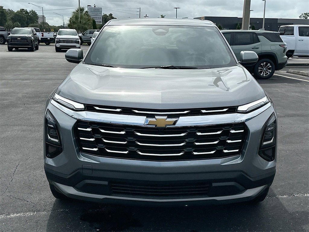 2026 Chevrolet Equinox LT photo 2