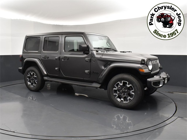 2025 Jeep Wrangler 4-Door Sahara's photo