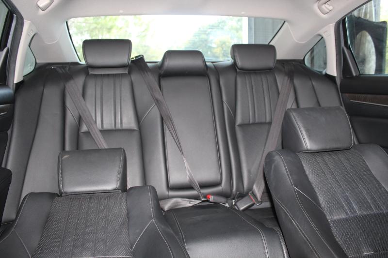 2019 Honda Accord EX-L photo 10