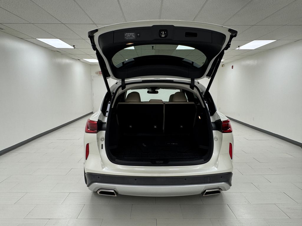 2020 Infiniti QX50 Luxe AWD photo 33