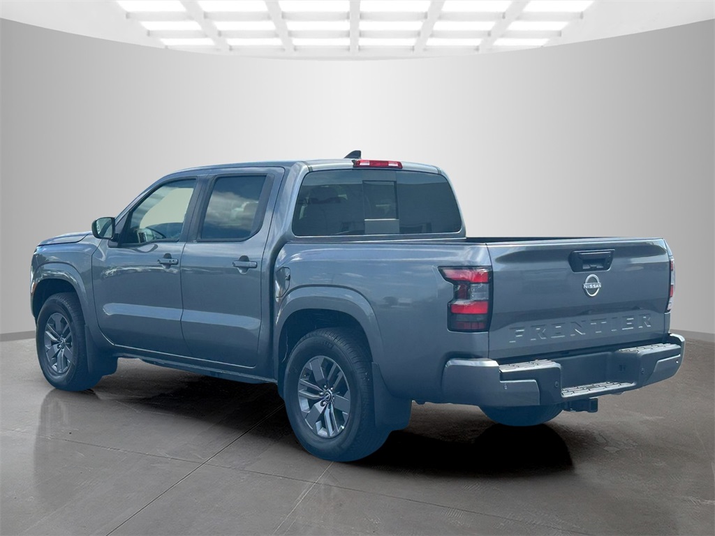 2025 Nissan Frontier Crew Cab SV photo 5