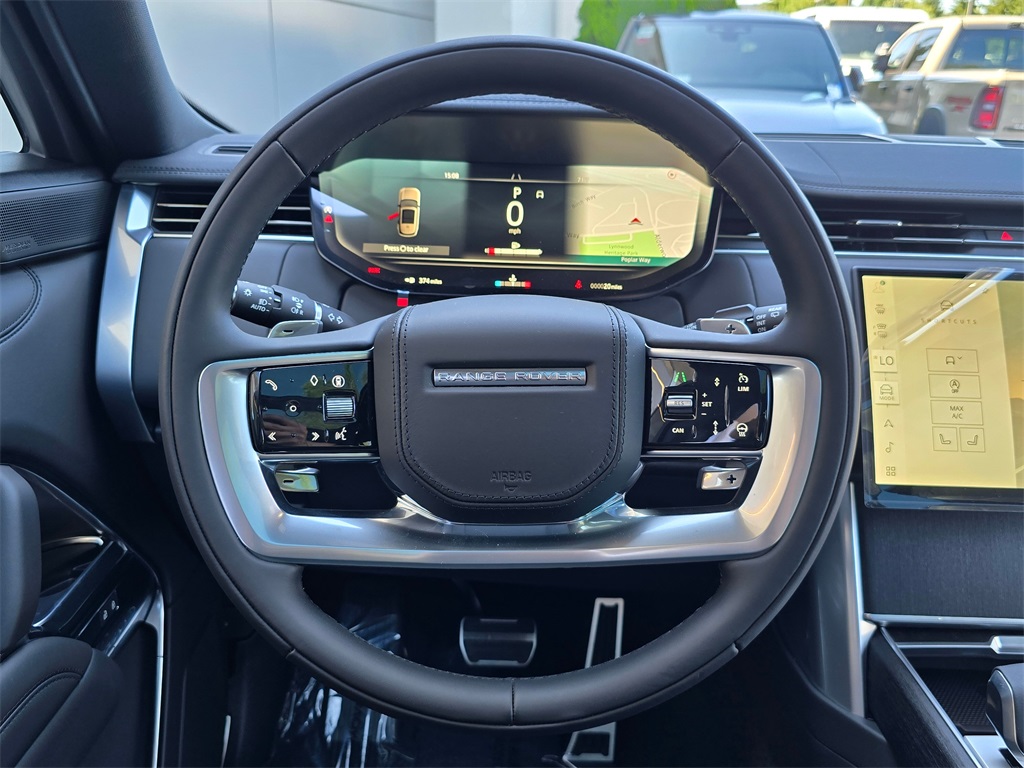 2025 Land Rover Range Rover SE photo 10