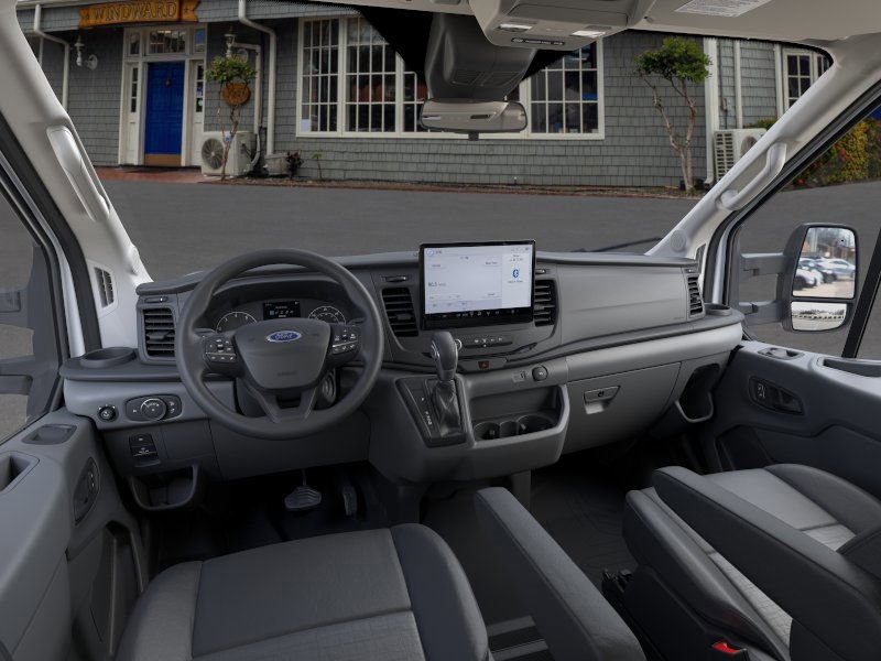 2025 Ford Transit photo 3