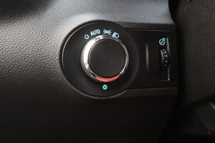 2011 Chevrolet Camaro 2SS photo 18