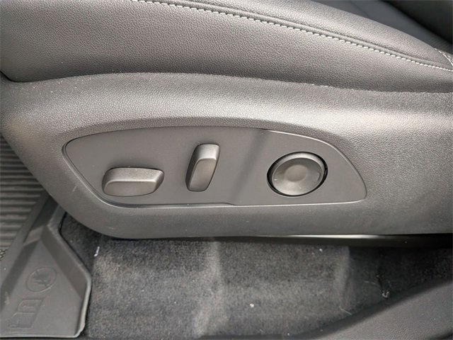 2026 Chevrolet Traverse photo 15
