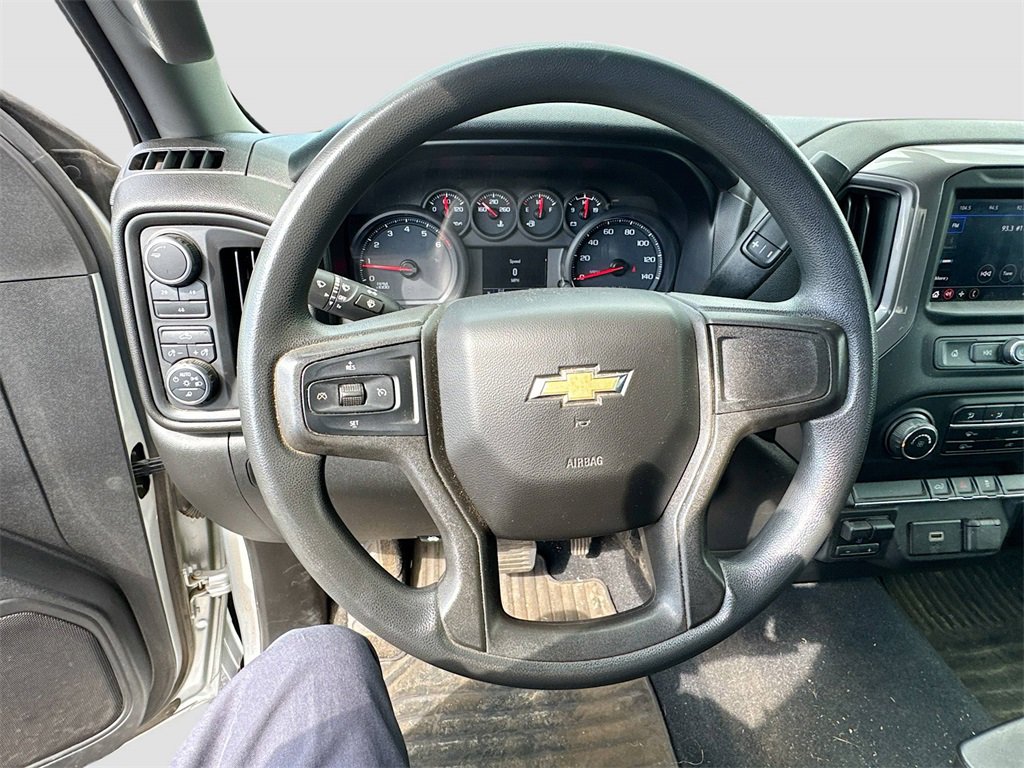 2020 Chevrolet Silverado 2500HD Custom photo 9