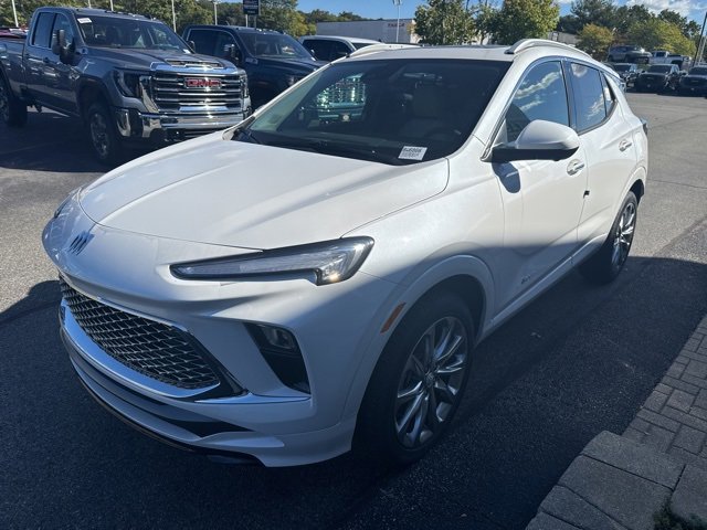 2026 Buick Encore GX Avenir photo 3