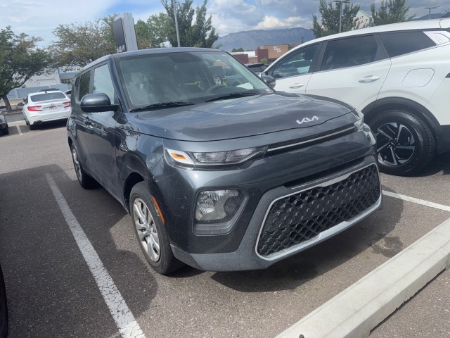Used 2022 GRAVITY GR Kia LX image 1