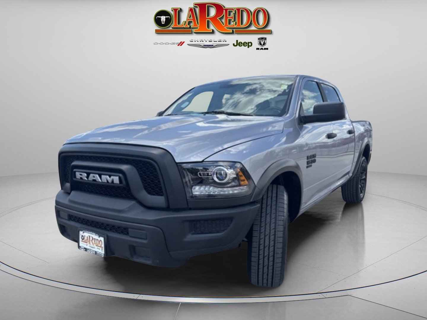 2024 Ram 1500 Classic Warlock photo 2