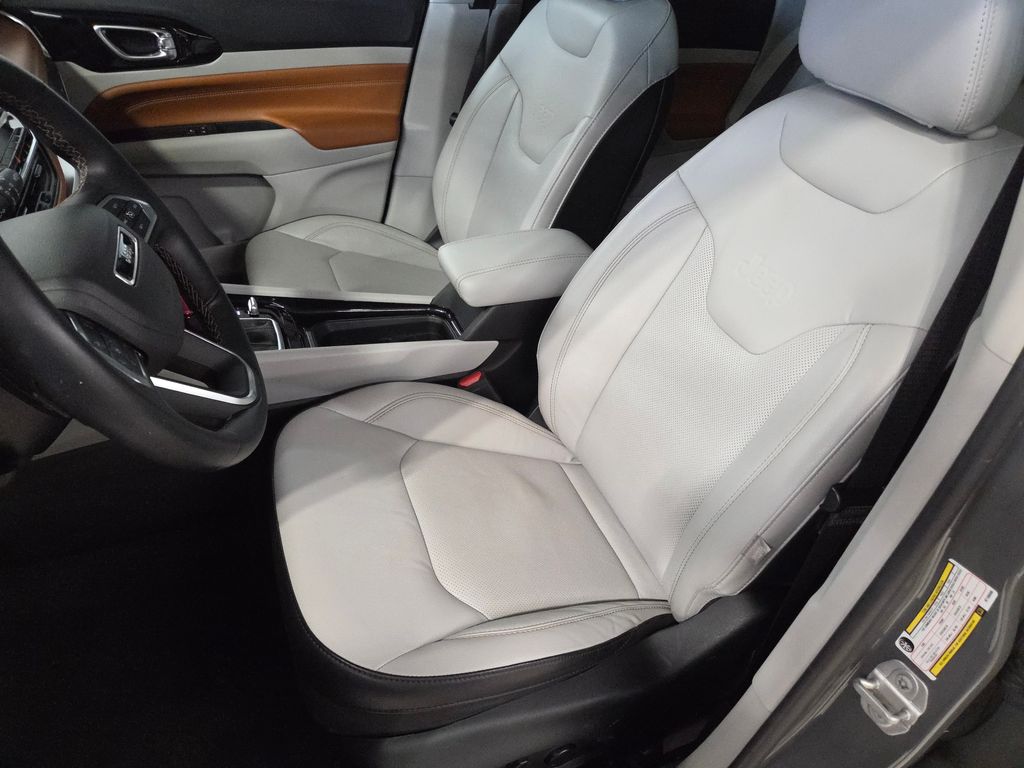 2022 Jeep Compass Limited photo 15