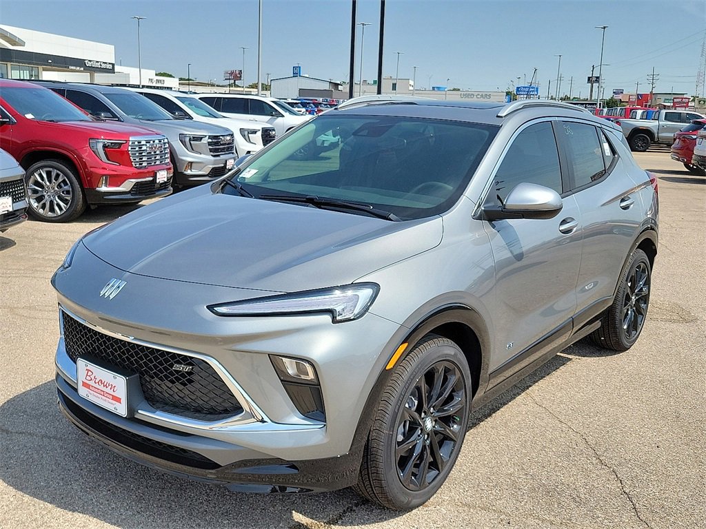 2026 Buick Encore GX Sport Touring photo 4