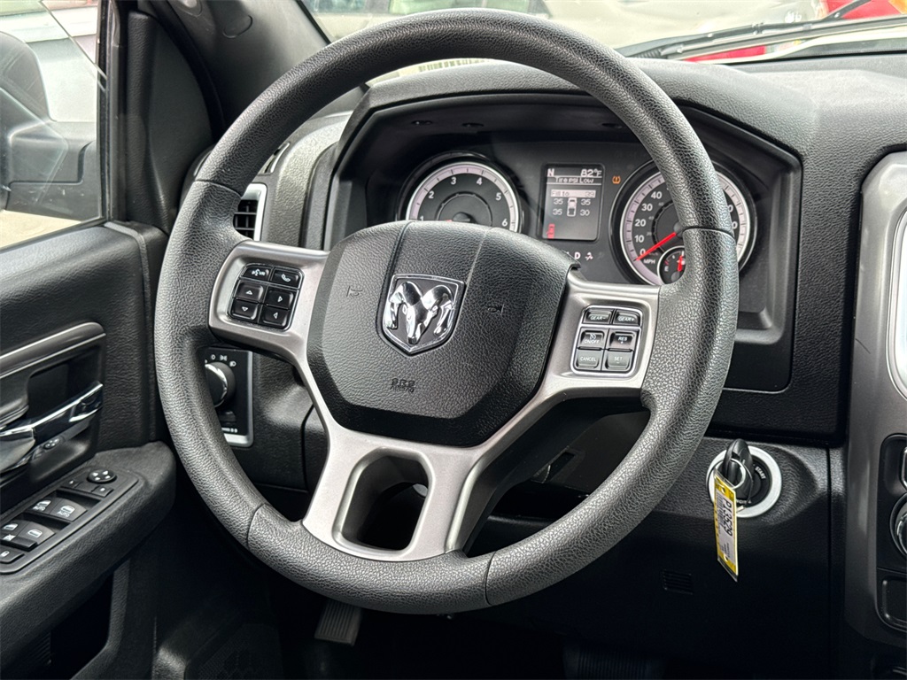 2024 Ram 1500 Classic Warlock photo 21