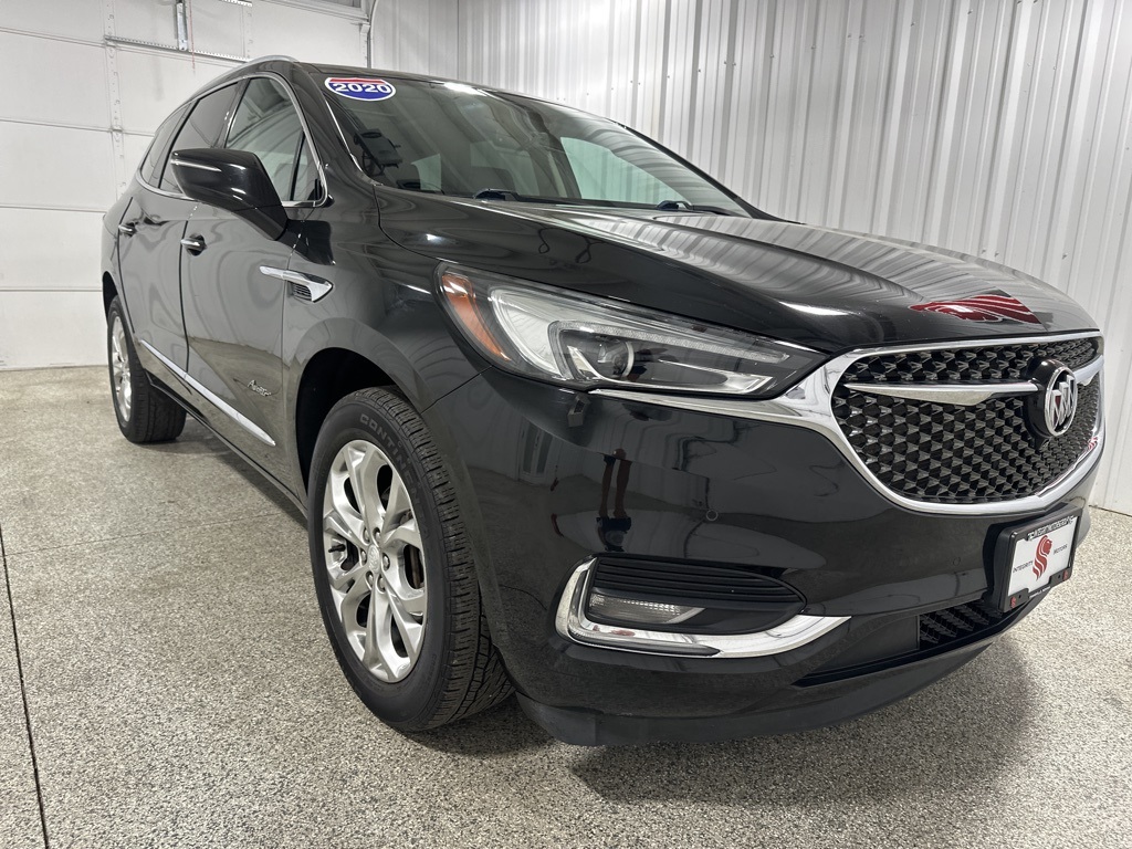 2020 Buick Enclave Avenir photo 2