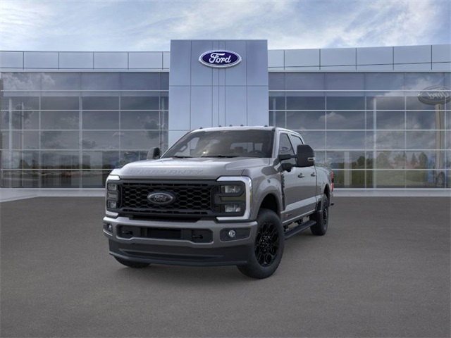 2025 Ford F-350 photo 2