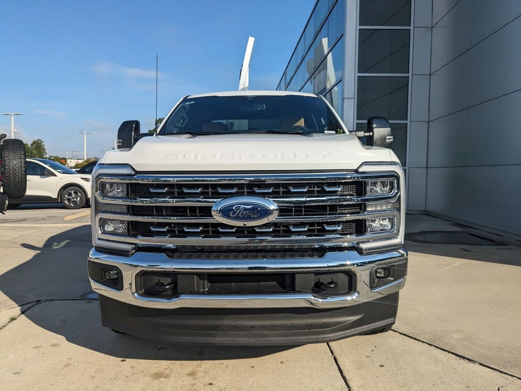 2025 Ford F-350 Lariat photo 8