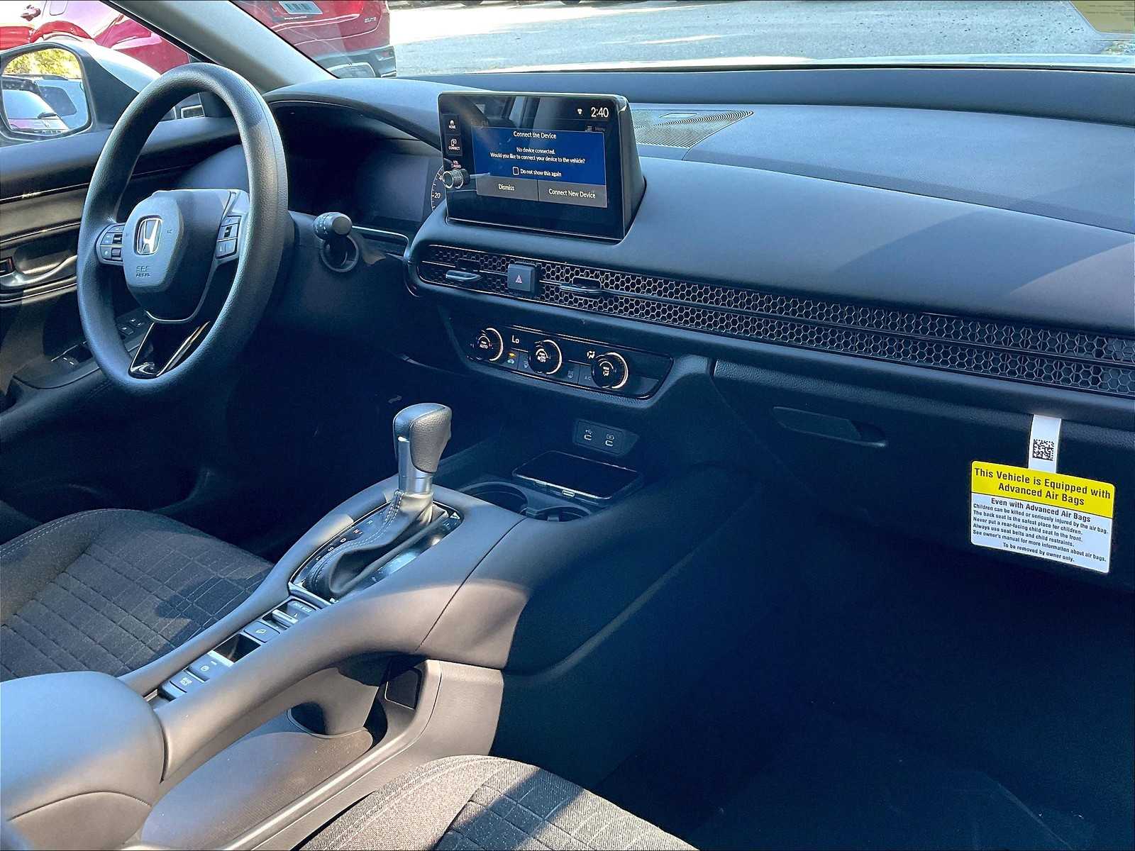 2026 Honda HR-V LX photo 8