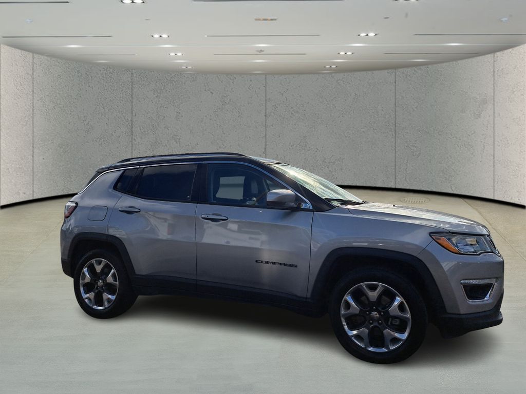 2019 Jeep Compass Limited photo 3