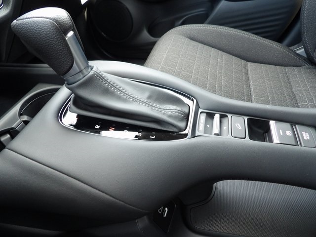 2026 Honda HR-V LX photo 31