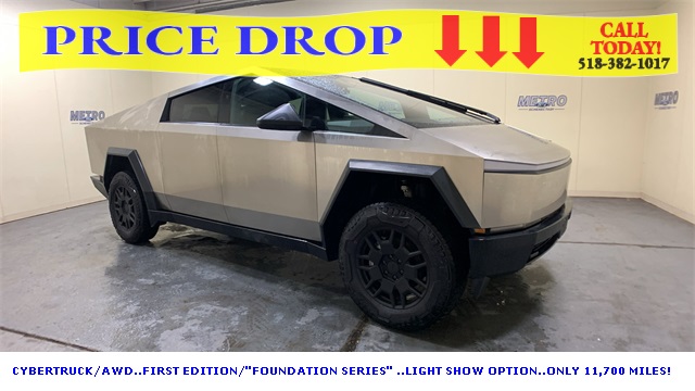 Used 2024 Tesla Cybertruck Base with VIN 7G2CEHED8RA024287 for sale in Schenectady, NY