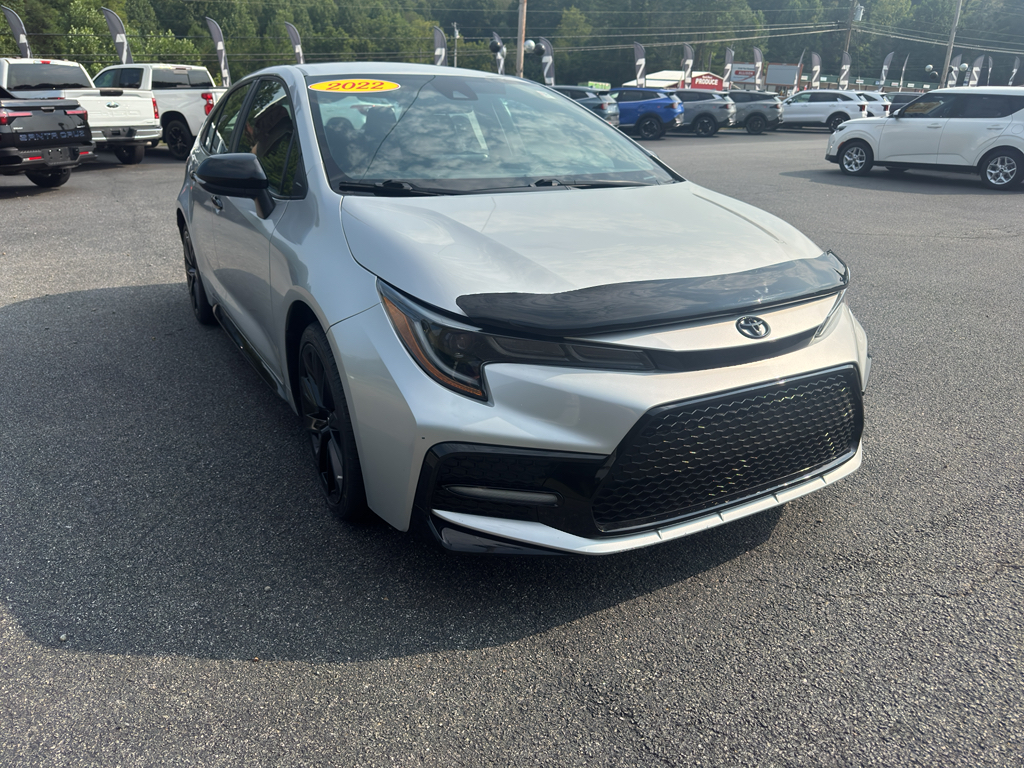 2022 Toyota Corolla SE photo 3