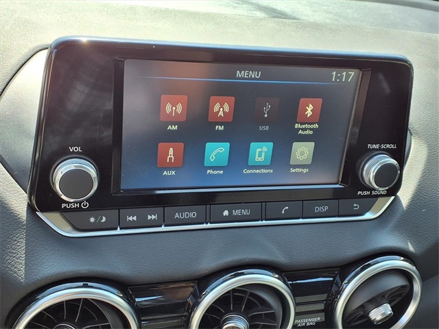 2025 Nissan Sentra S photo 14