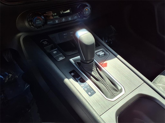 2026 Nissan Kicks SV photo 16