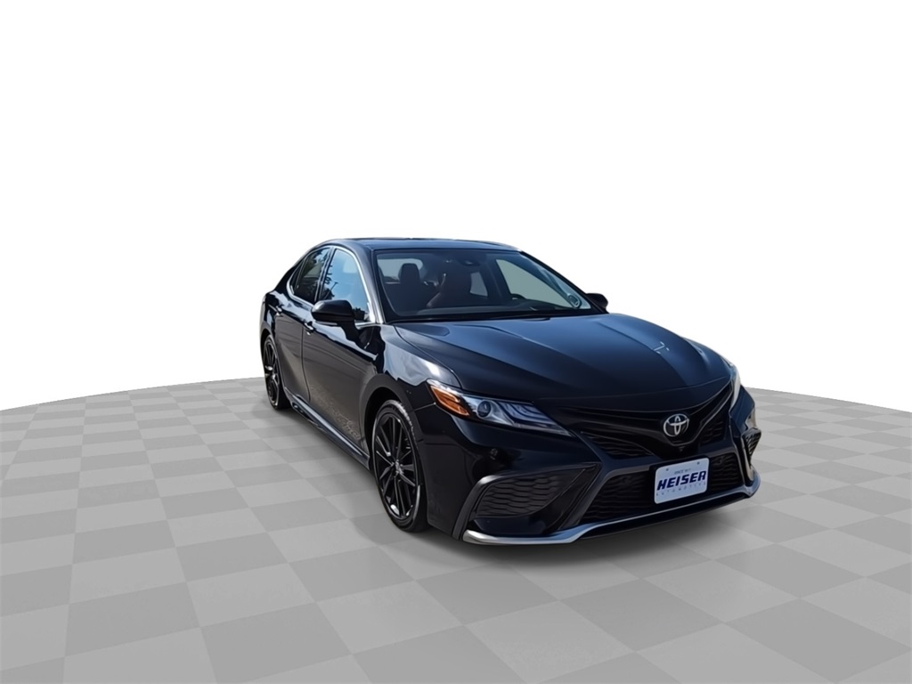 2022 Toyota Camry XSE photo 2