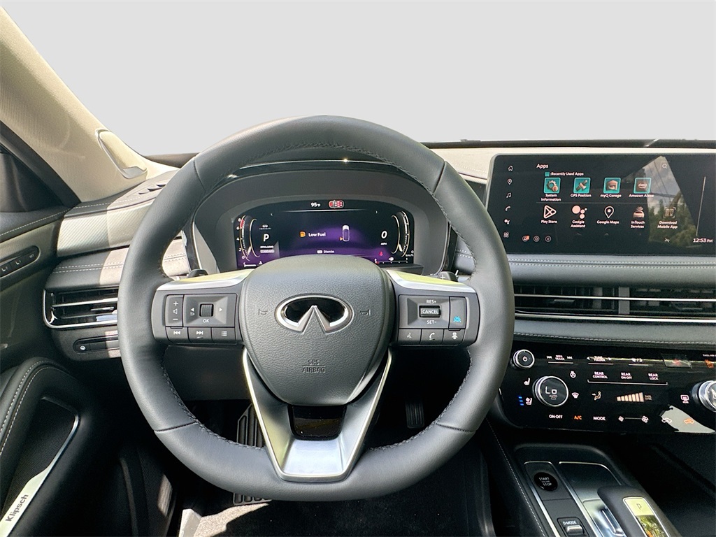 2026 Infiniti QX60 Luxe photo 11