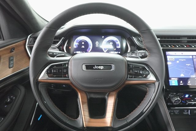 2025 Jeep Grand Cherokee L Summit Reserve photo 15