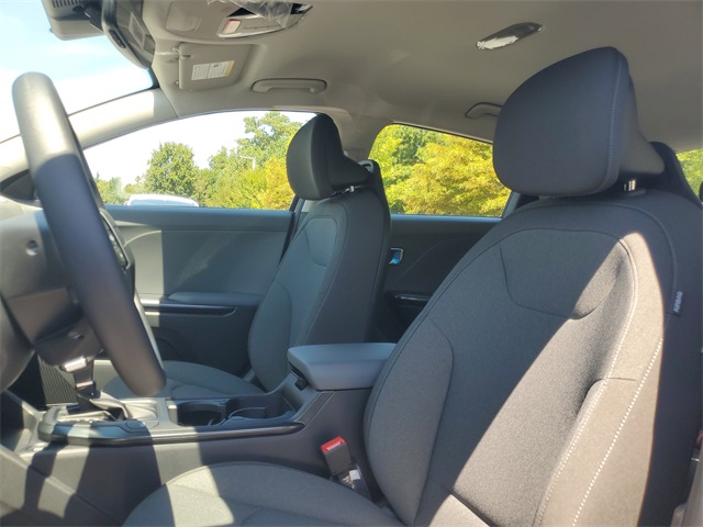 2025 Kia K4 LXS photo 9