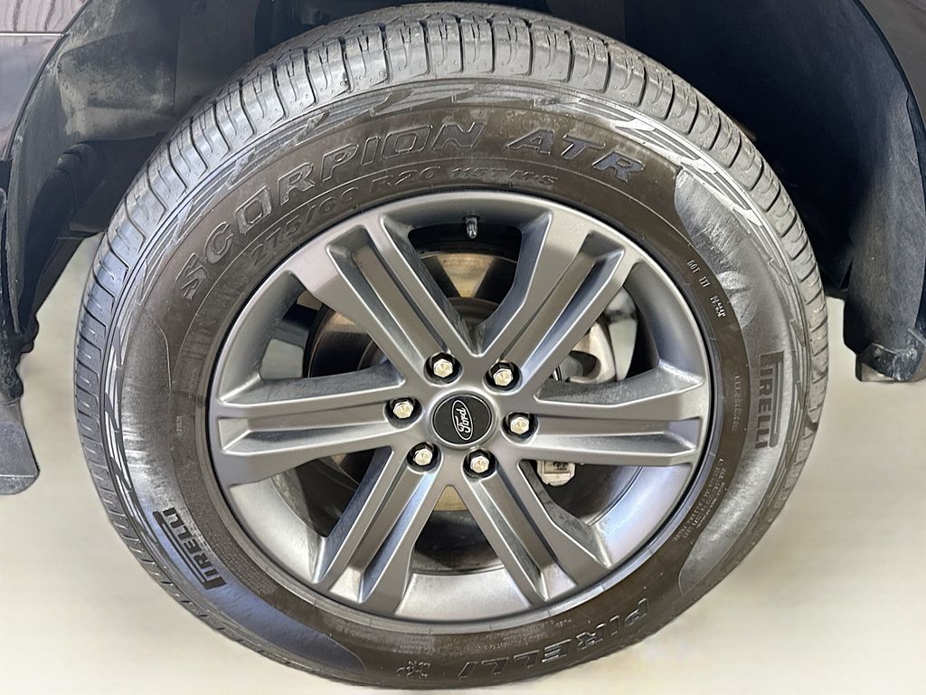2023 Ford F-150 Lariat photo 35