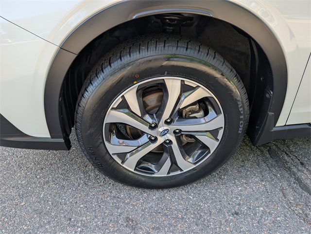 2021 Subaru Outback Limited photo 4