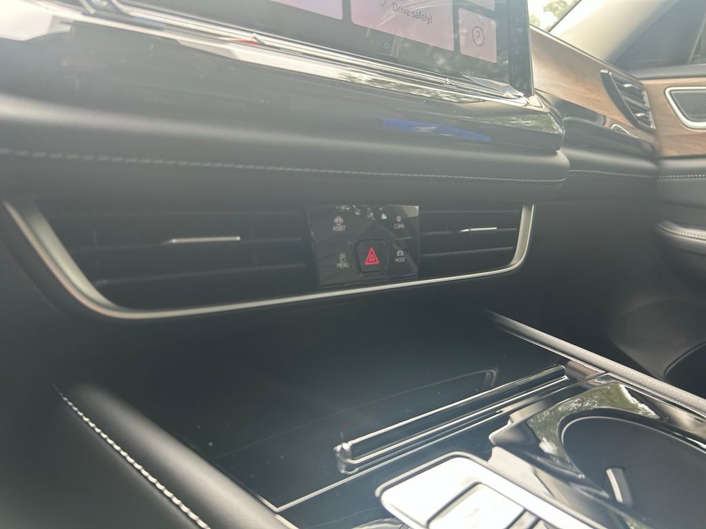 2026 Volkswagen Atlas SE Technology photo 48