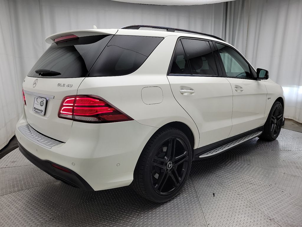 2019 Mercedes Benz GLE 43 AMG 4MATIC photo 4