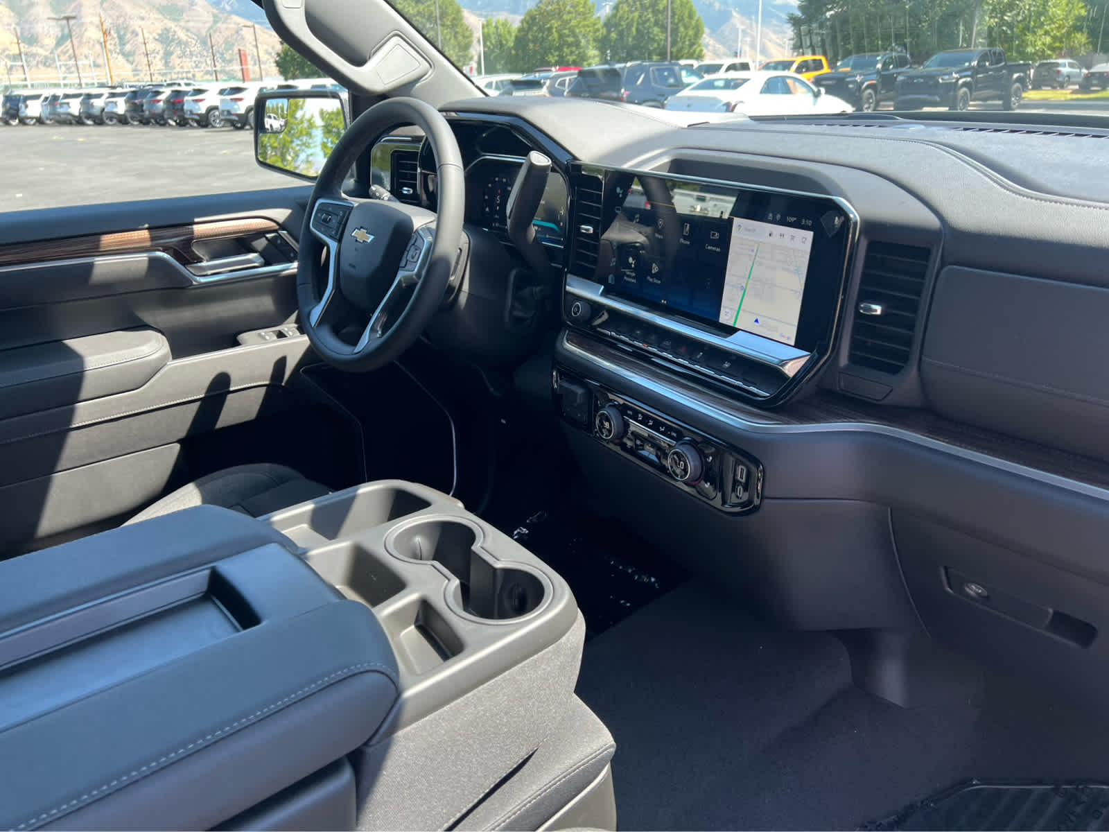 2026 Chevrolet Silverado 1500 LT photo 26