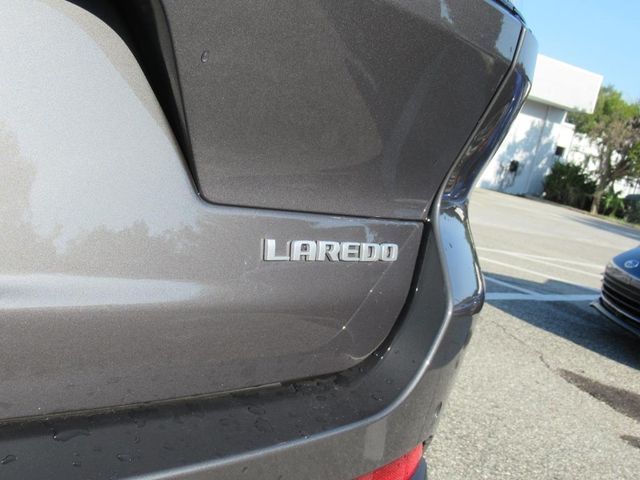 2025 Jeep Grand Cherokee Laredo X photo 6