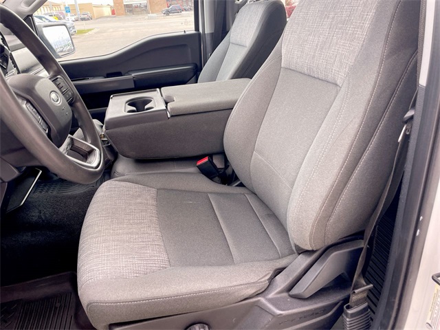 2021 Ford F-150 XLT photo 2