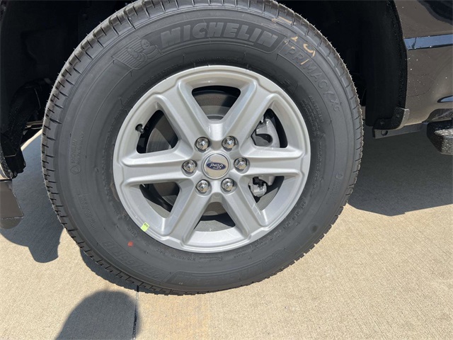 2025 Ford F-150 XLT photo 8