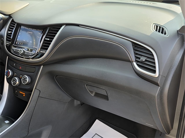2020 Chevrolet Trax LT photo 39