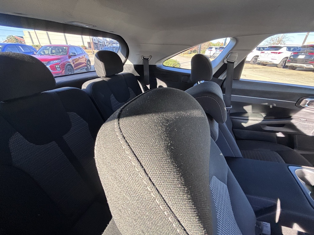 2021 Kia Sorento LX photo 20