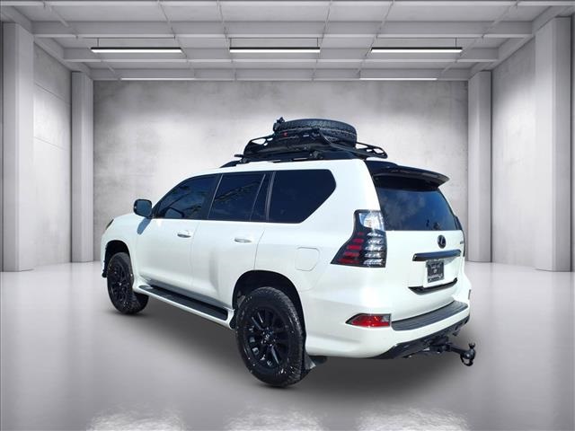 2023 Lexus GX 460 Black Line Special Edition photo 4