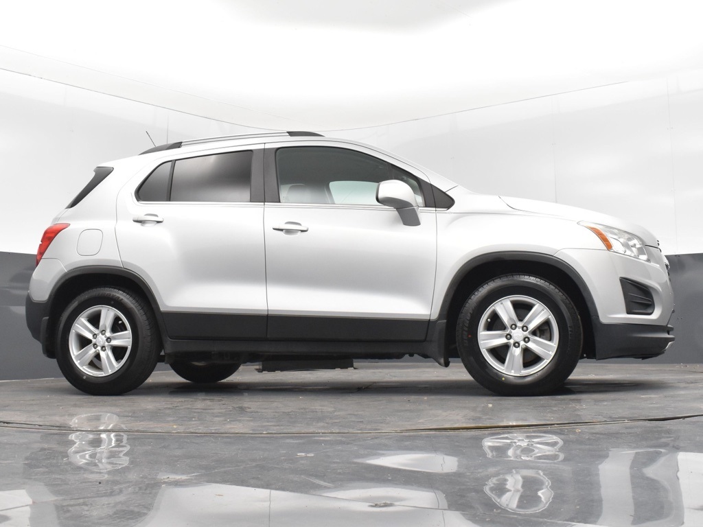2016 Chevrolet Trax LT photo 18