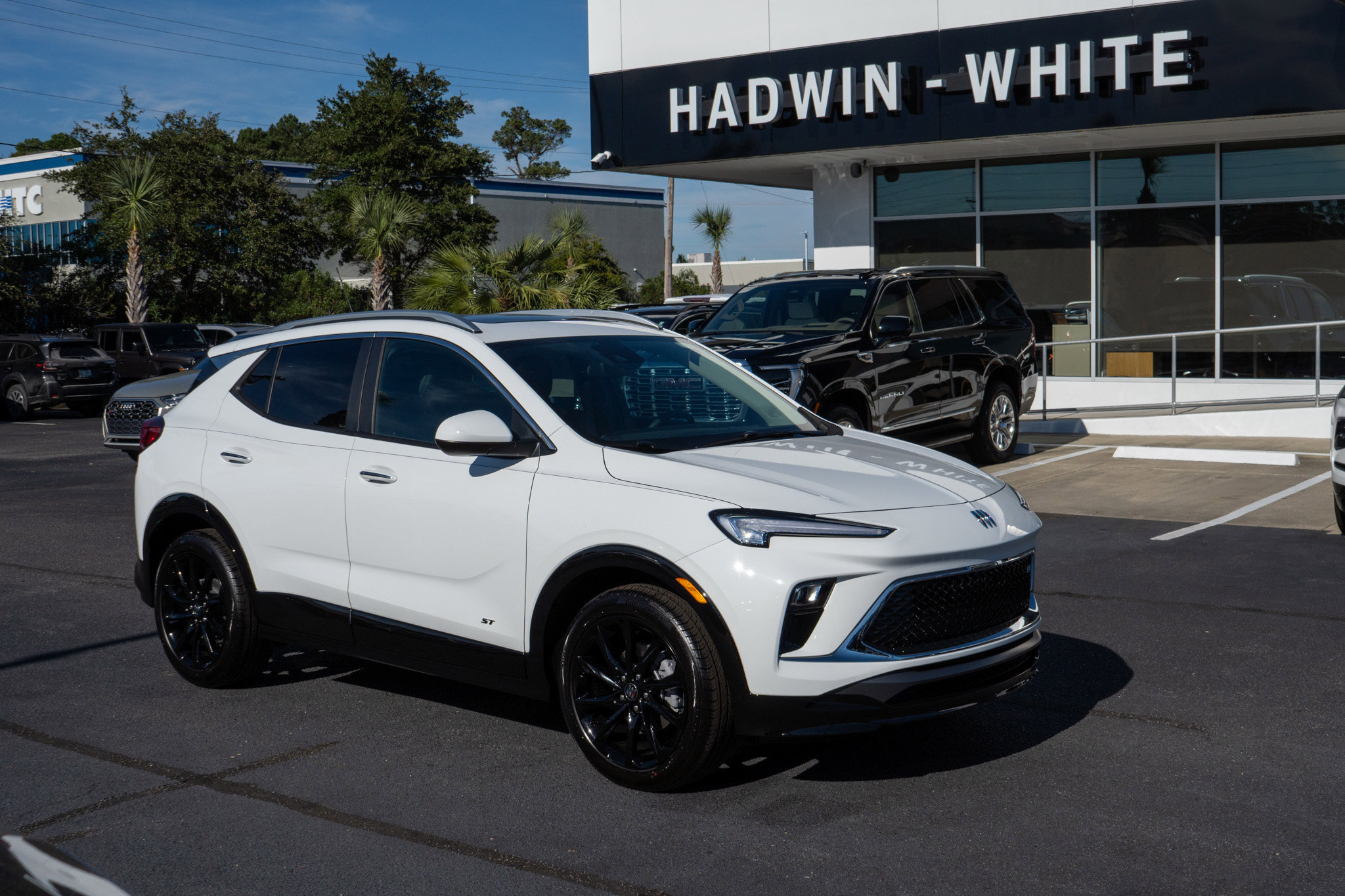 2026 Buick Encore GX Sport Touring's photo