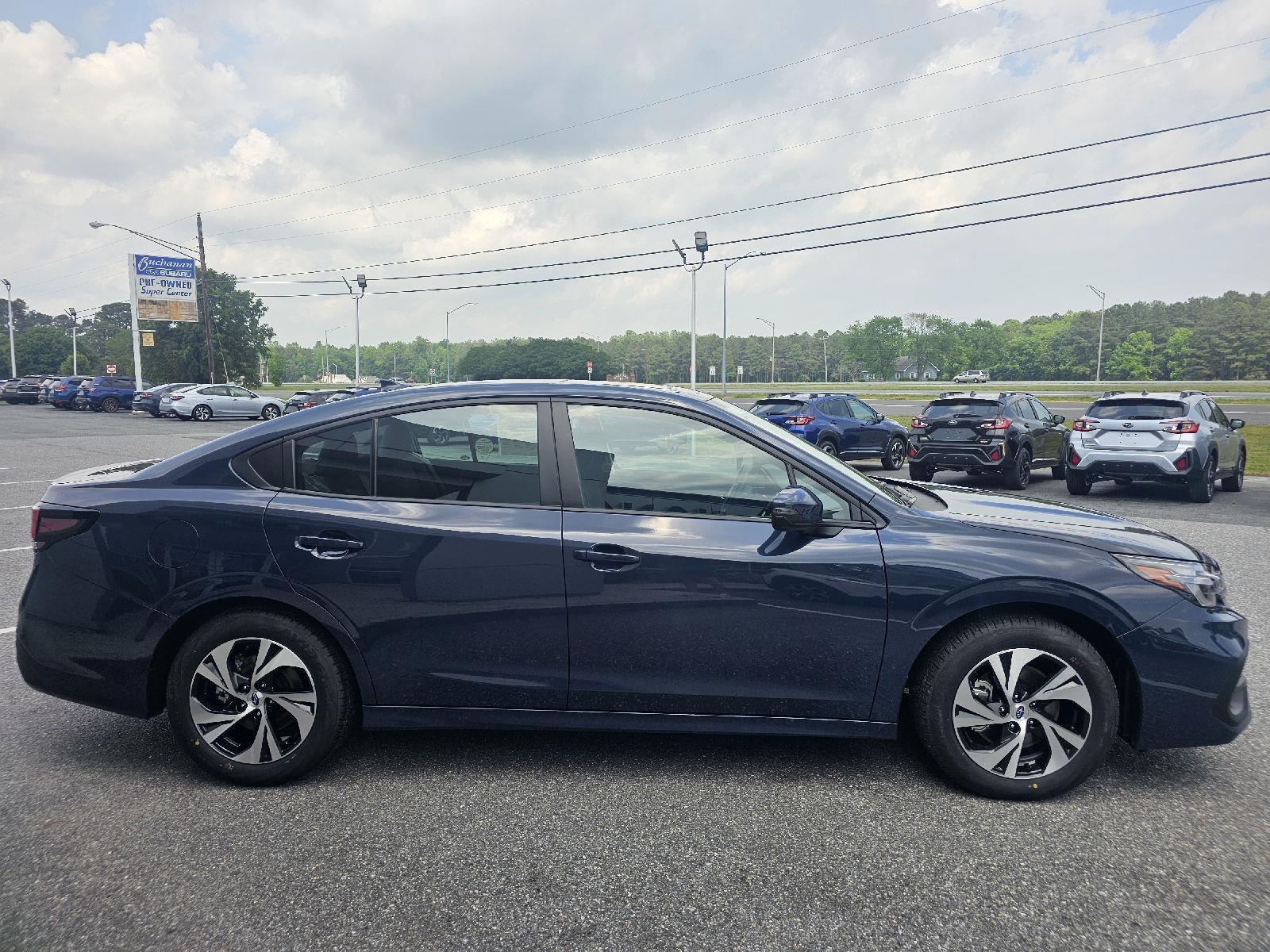 2025 Subaru Legacy Premium photo 4