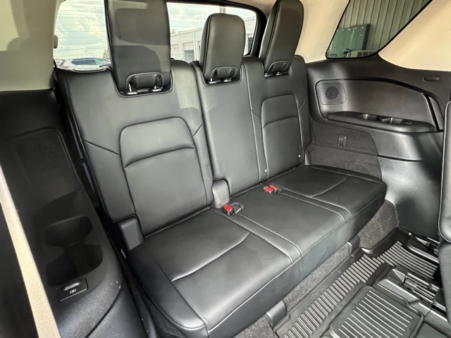 2022 Nissan Pathfinder Platinum photo 27